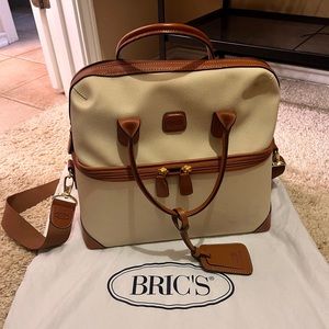 COPY - Bric’s cream& tan leather toiletry bag
